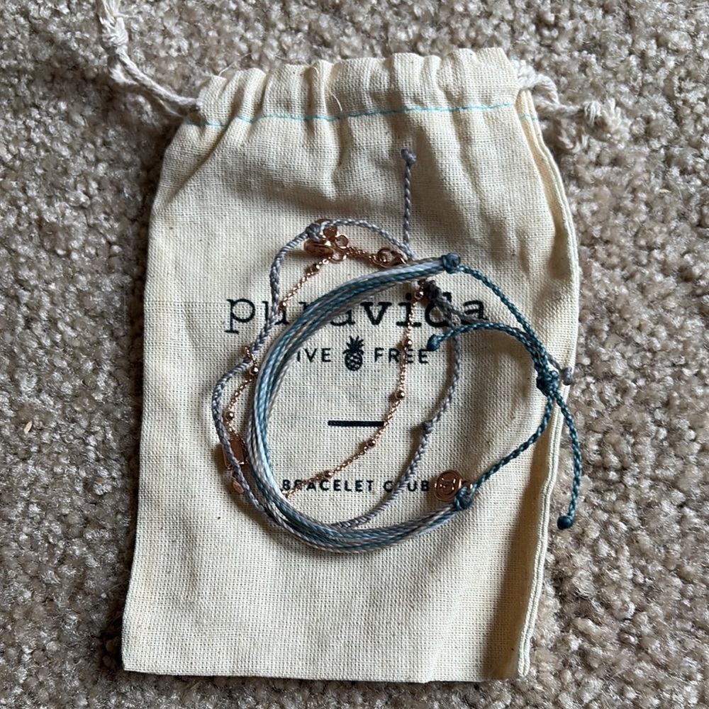 Pura Vida Bracelet Set of 2 | Bracelet Club